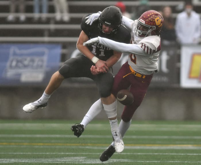 Central-Catholic.Tualatin.6A-football-final.Taylor-Balkom.31